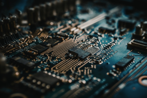 Електронне тунелювання: прорив у квантовій фізиці