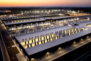 Атака Ірану на ОАЕ призвела до збоїв у роботі дата-центру AWS